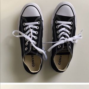 Converse! very cool!  very in.